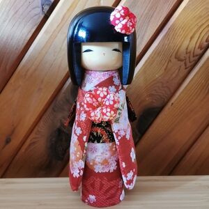 Vintage Japanese Kokeshi Doll